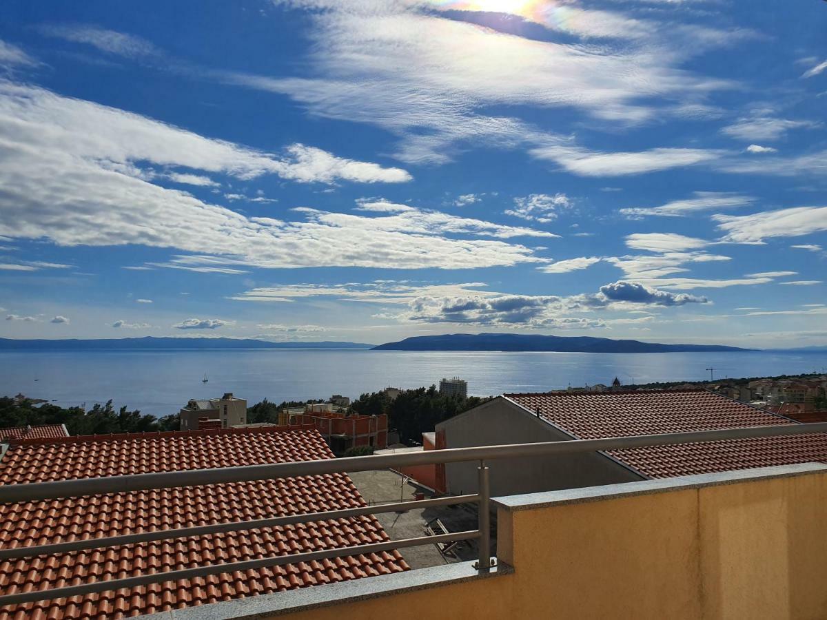 Apartment Tomo Makarska Eksteriør billede