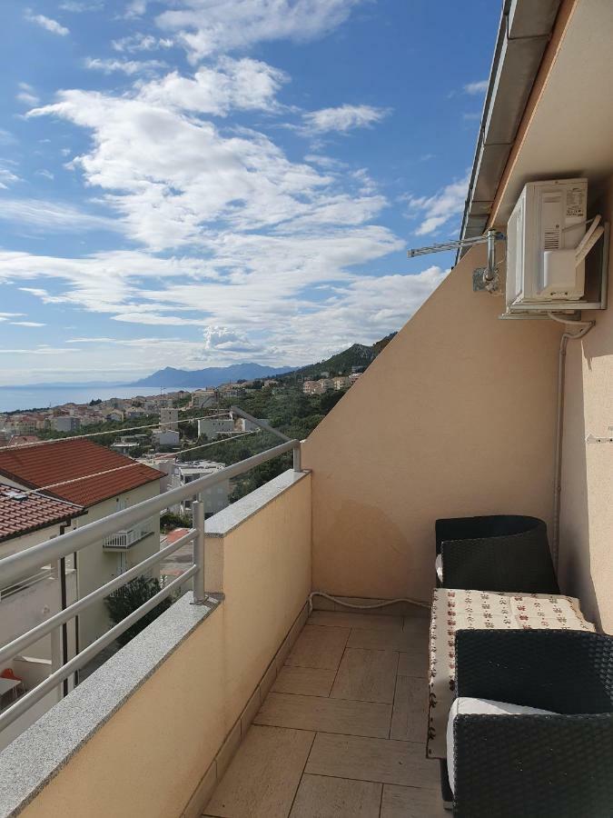 Apartment Tomo Makarska Eksteriør billede